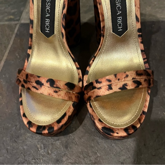 NWOT Jessica Rich leopard print heels size 38 (7.5 in U.S.) - Picture 6 of 7